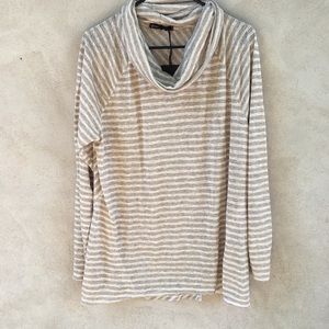 COPY - Gibson Striped Long Sleeve Top